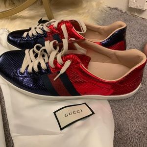 Authentic mens used Gucci sneakers